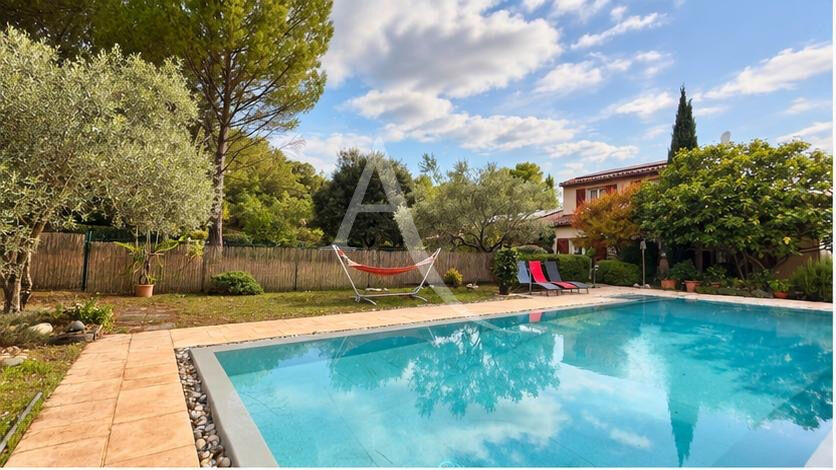 Villa VINON SUR VERDON (83560) 7 pi&egrave;ces 180.00 m&sup2;
