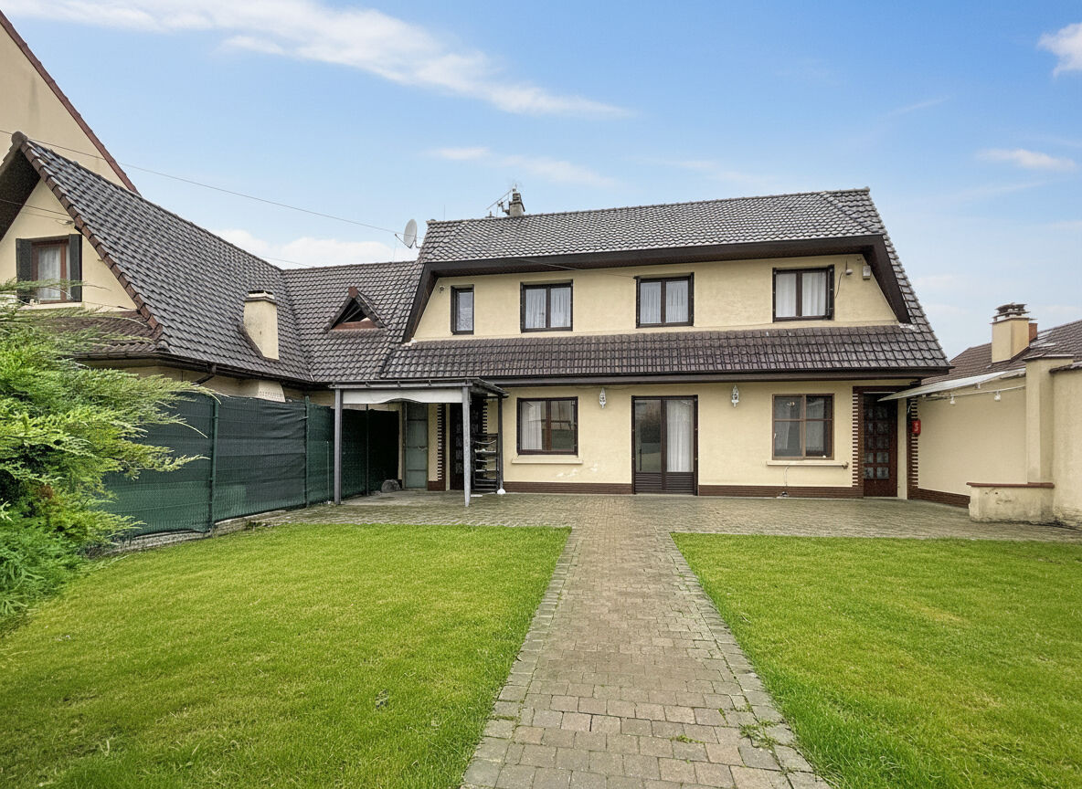 Maison BOBIGNY (93000) 7 pi&egrave;ces 151.00 m&sup2;