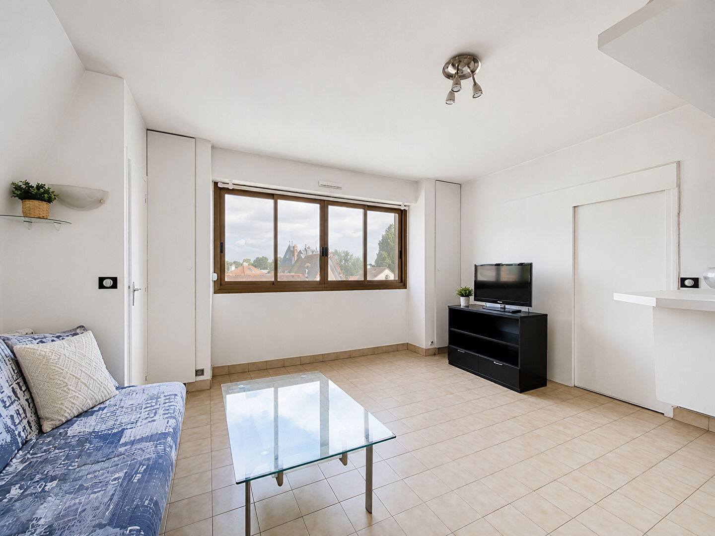 Appartement SAINT GERMAIN EN LAYE (78100) 2 pi&egrave;ces 33.73 m&sup2;