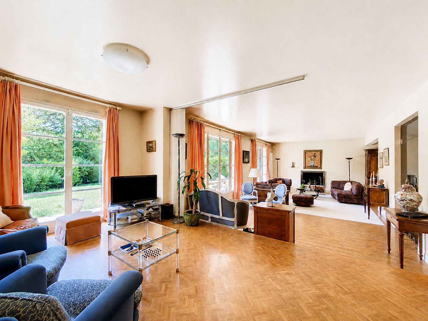 Maison CHAVENAY (78450) 8 pi&egrave;ces 260.75 m&sup2;
