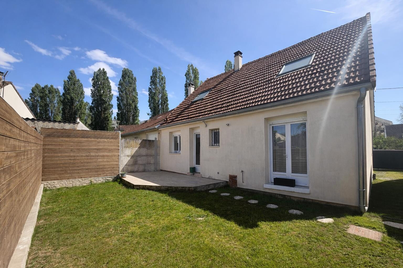 Maison VILLEPARISIS (77270) 5 pi&egrave;ces 100.00 m&sup2;