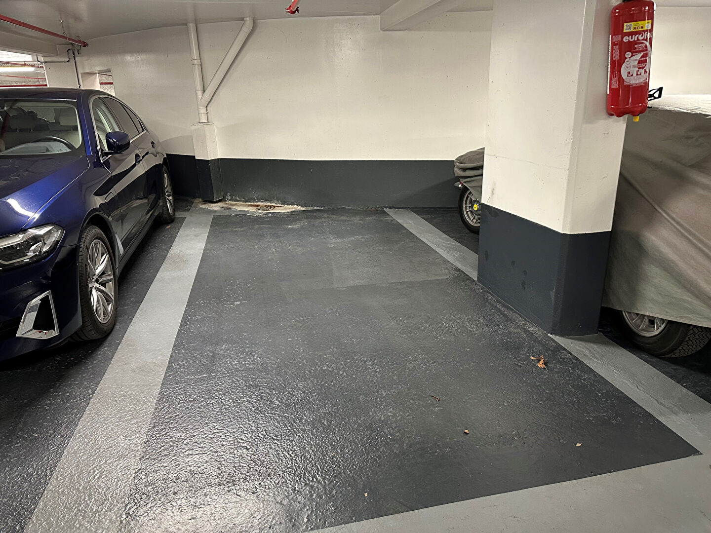 Parking / box PARIS (75007)