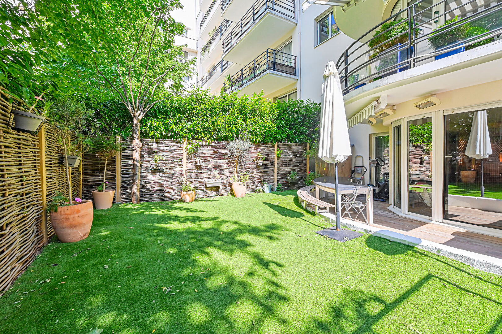 Appartement PARIS (75015) 4 pièces 100.00 m²