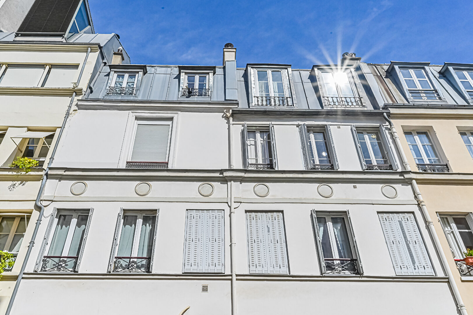 Appartement PARIS (75007) 2 pi&egrave;ces 22.00 m&sup2;