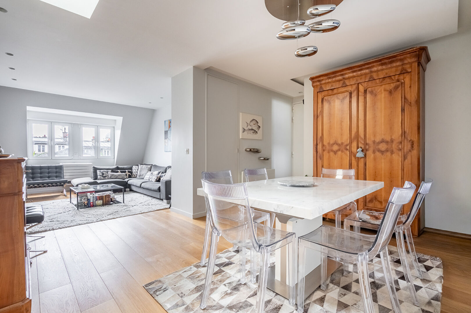Appartement PARIS (75015) 5 pi&egrave;ces 90.70 m&sup2;