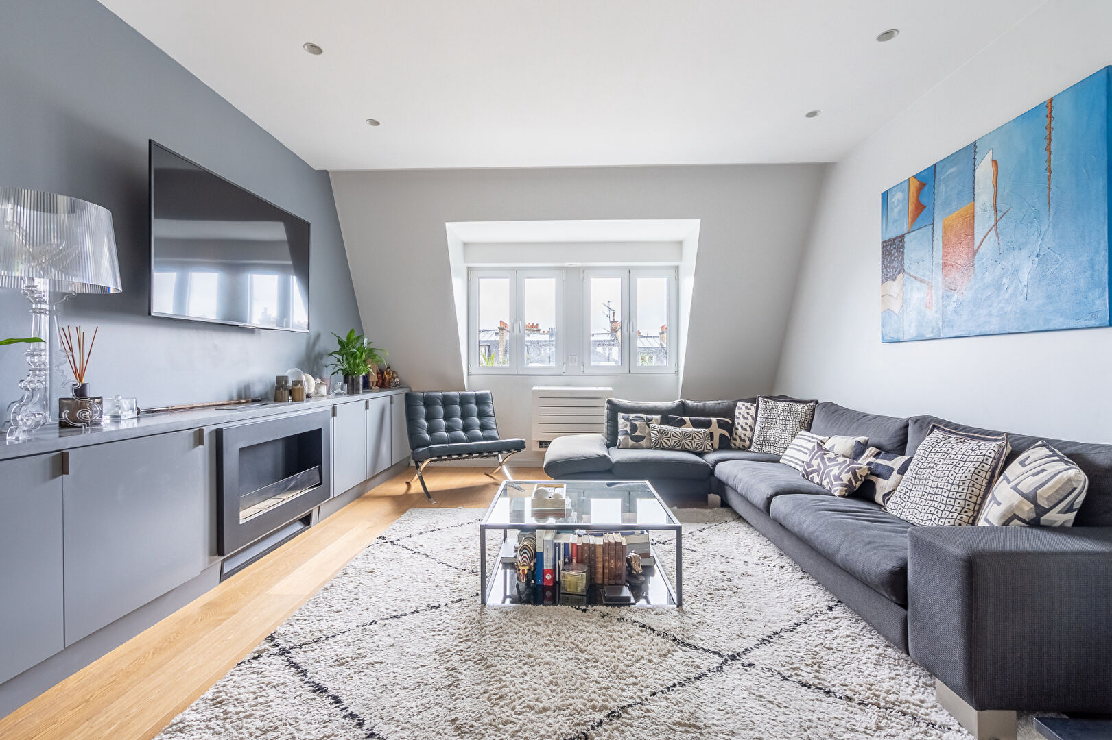 Appartement PARIS (75015) 5 pi&egrave;ces 90.70 m&sup2;