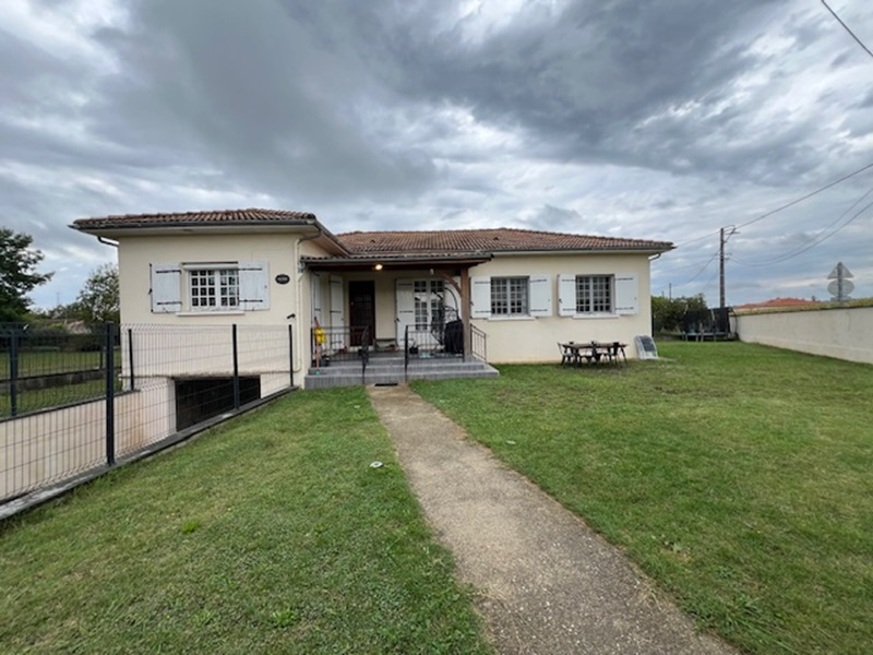 Maison AIGUILLON (47190) 5 pièces 130.00 m²