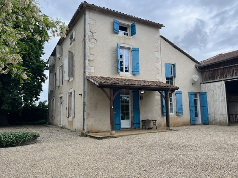 Maison BUZET SUR BAISE (47160) 7 pièces 210.00 m²