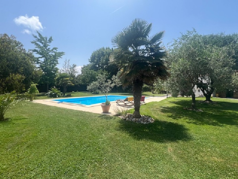 Maison AIGUILLON (47190) 6 pièces 170.00 m²