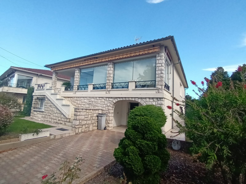 Maison AIGUILLON (47190) 7 pièces 193.00 m²