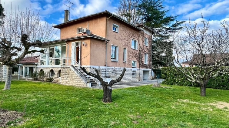 Maison AIGUILLON (47190) 10 pi&egrave;ces 500.00 m&sup2;