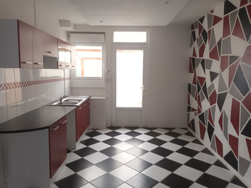 Immeuble AIGUILLON (47190) 10 pi&egrave;ces 200.00 m&sup2;