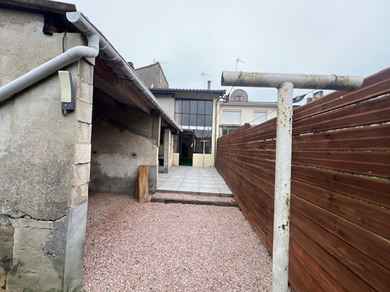 Maison AIGUILLON (47190) 4 pi&egrave;ces 100.00 m&sup2;