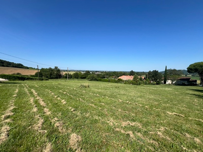 Terrain LAGARRIGUE (47190) 1800.00 m&sup2;