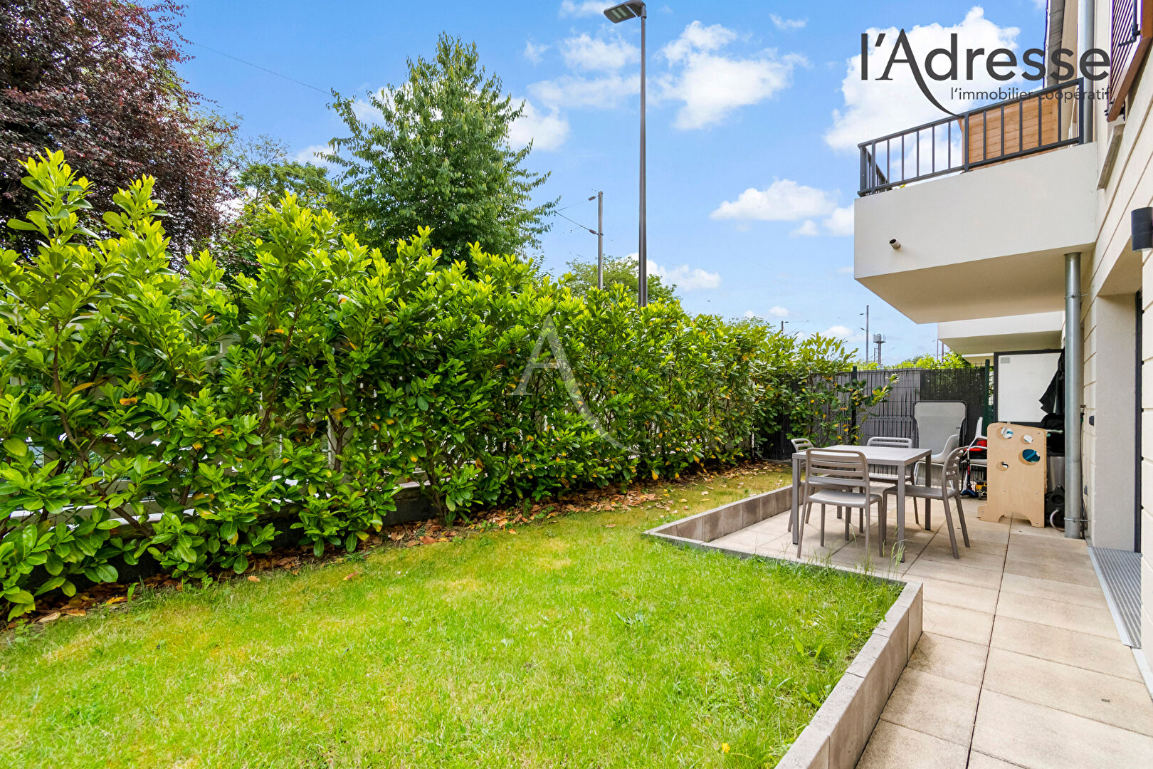 Appartement PUTEAUX (92800) 3 pi&egrave;ces 66.00 m&sup2;