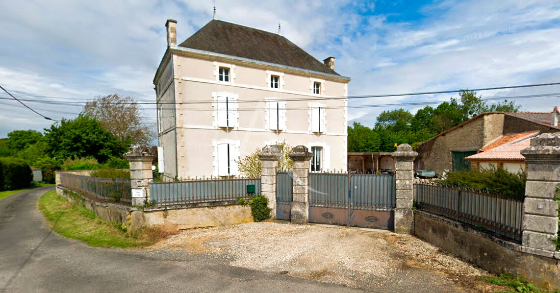 Maison à Vendre à AsnièressurBlour (86430) Achat / Vente Maison l
