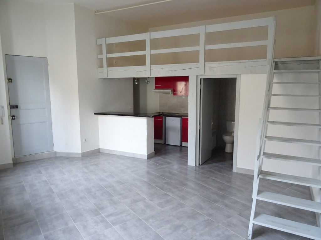 Appartement NARBONNE (11100) 1 pi&egrave;ce 27.28 m&sup2;