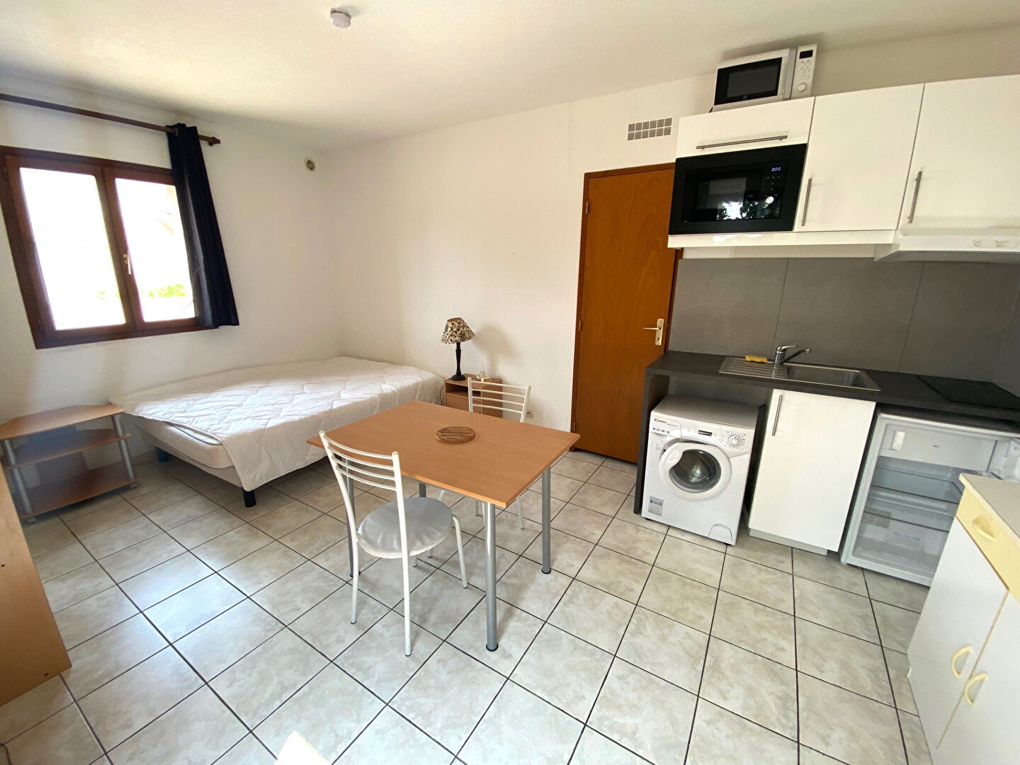 Appartement NARBONNE (11100) 1 pièce 21.25 m²