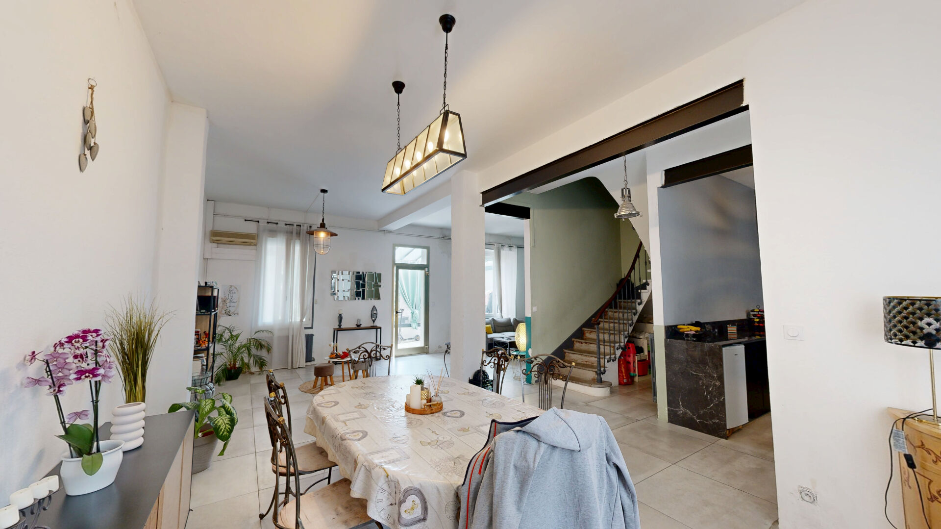 Maison NARBONNE (11100) 8 pi&egrave;ces 202.00 m&sup2;