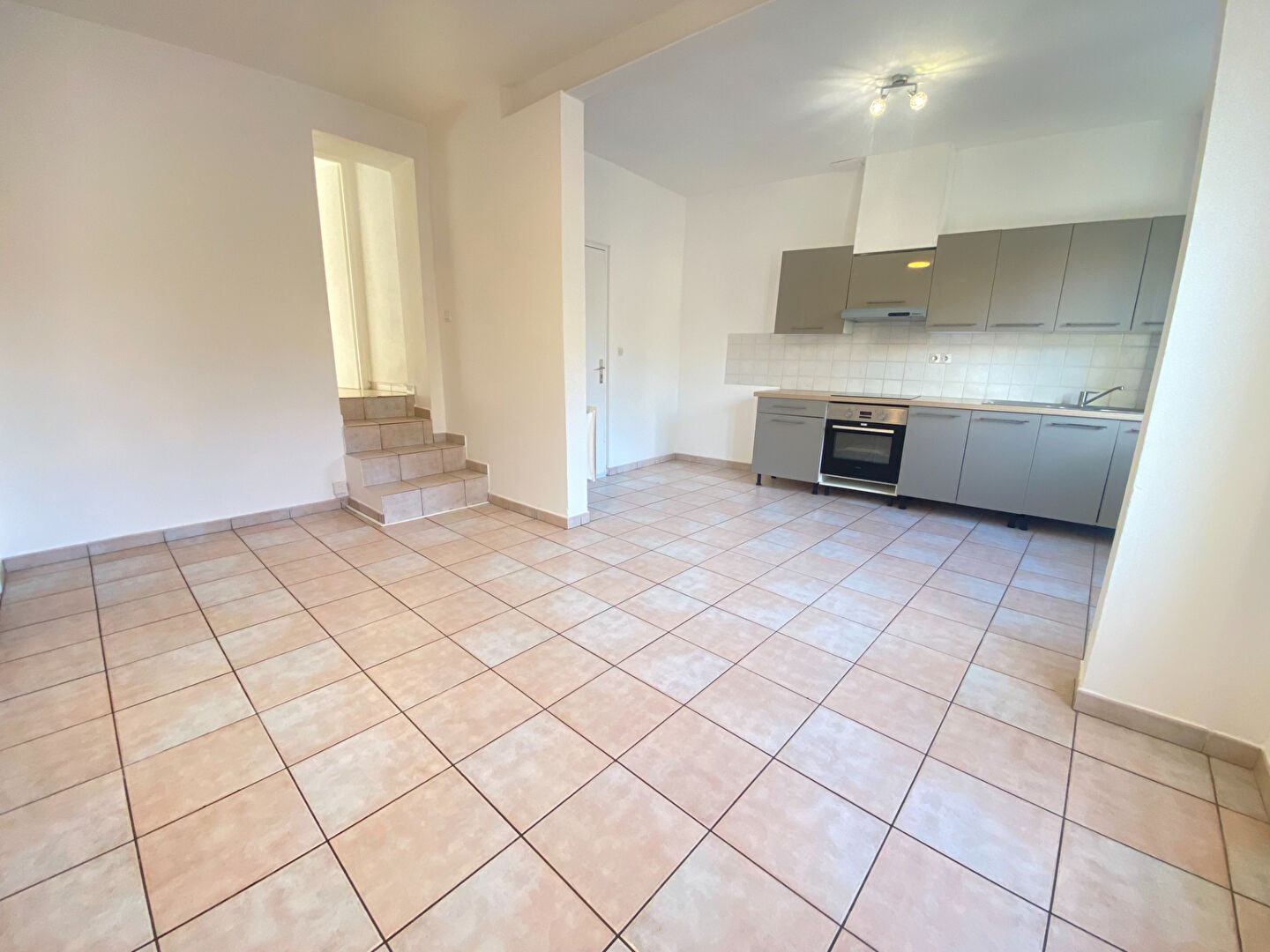Appartement NARBONNE (11100) 3 pièces 52.53 m²