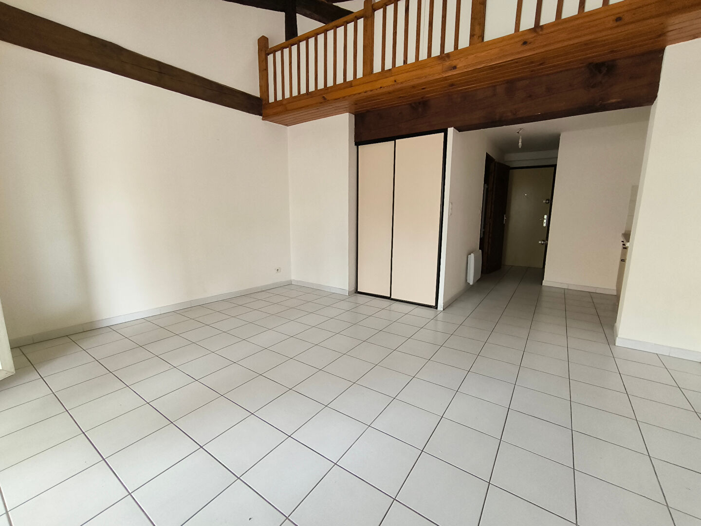 Appartement NARBONNE (11100) 1 pi&egrave;ce 36.65 m&sup2;