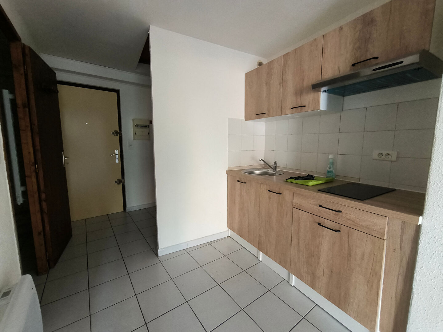 Appartement NARBONNE (11100) 1 pi&egrave;ce 36.65 m&sup2;