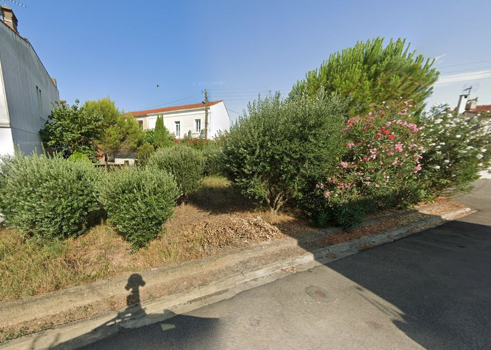 Terrain PUICHERIC (11700) 271.00 m²