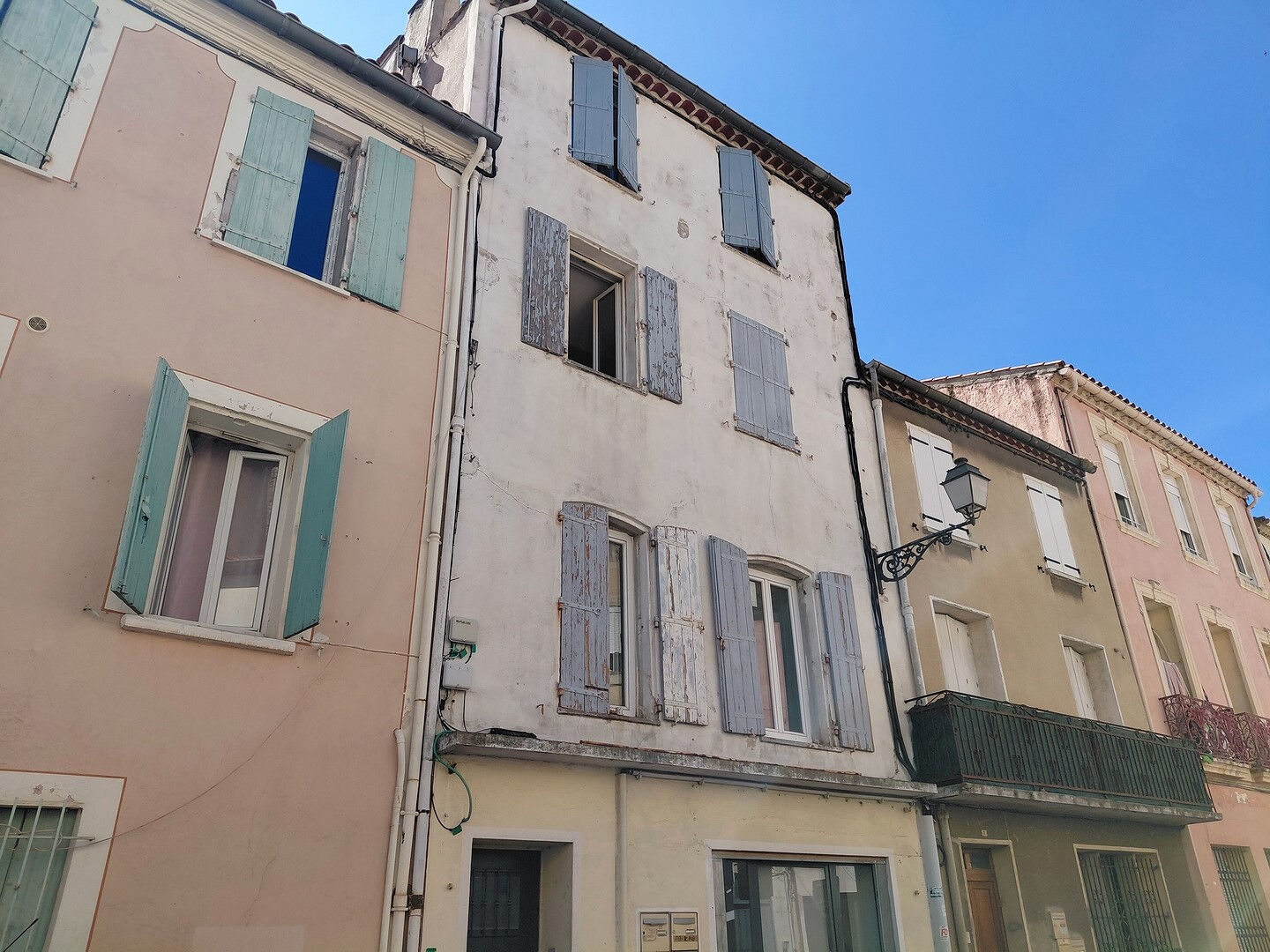Immeuble NARBONNE (11100) 12 pi&egrave;ces 300.00 m&sup2;