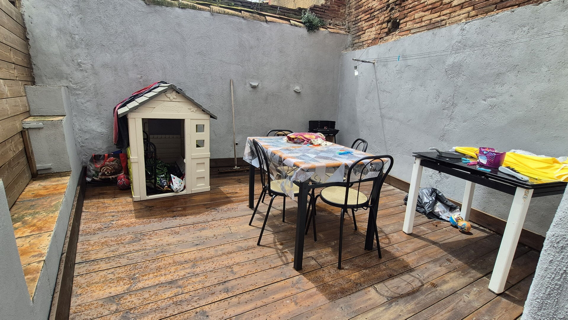Immeuble NARBONNE (11100) 9 pièces 190.00 m²