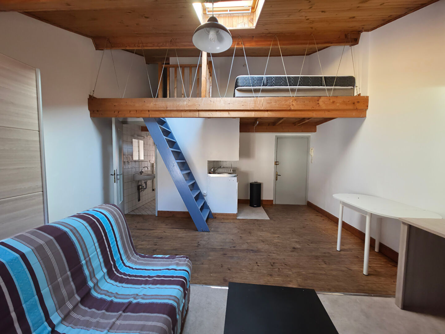 Appartement NARBONNE (11100) 1 pi&egrave;ce 22.80 m&sup2;