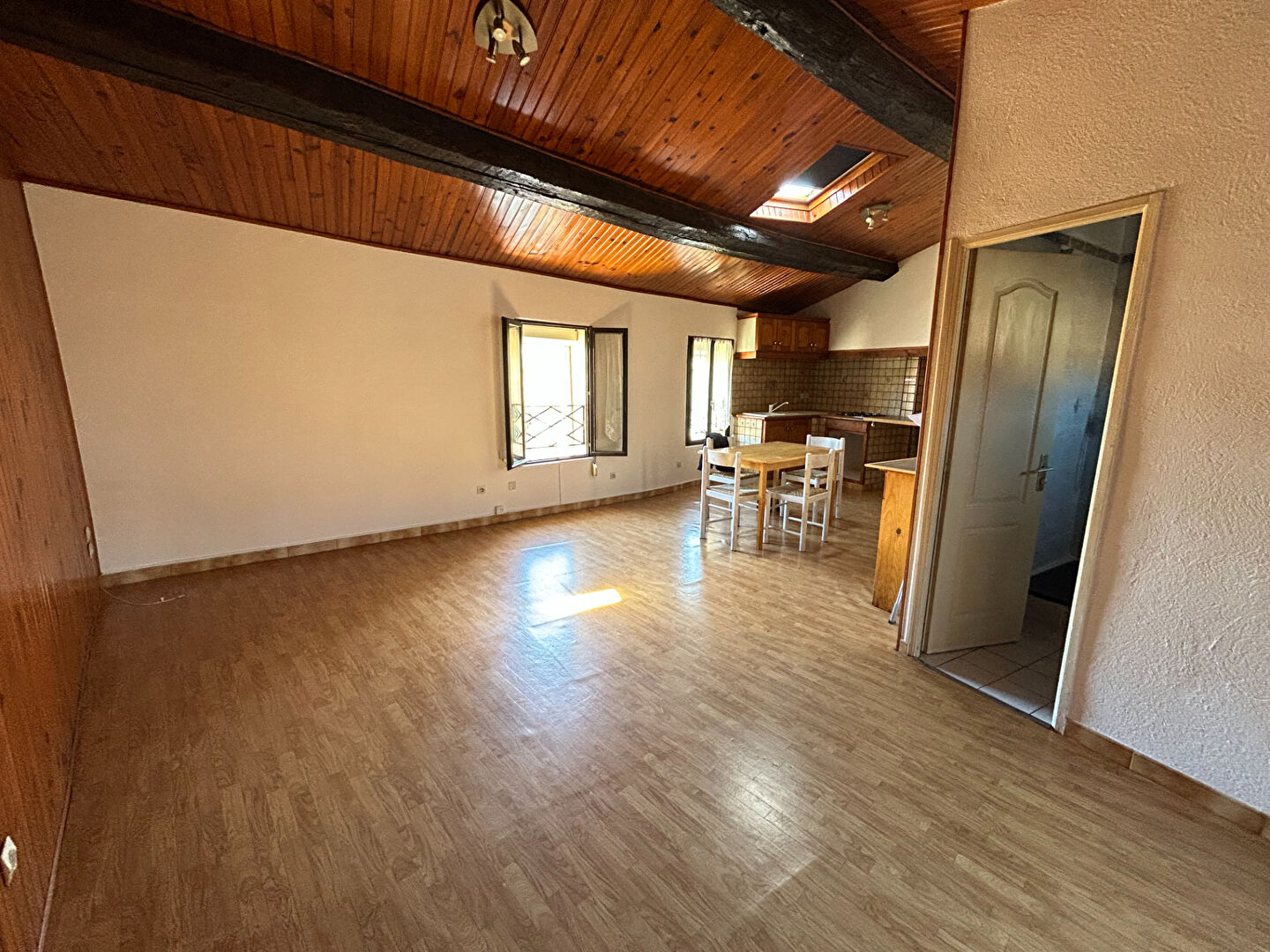 Appartement NARBONNE (11100) 1 pi&egrave;ce 36.00 m&sup2;