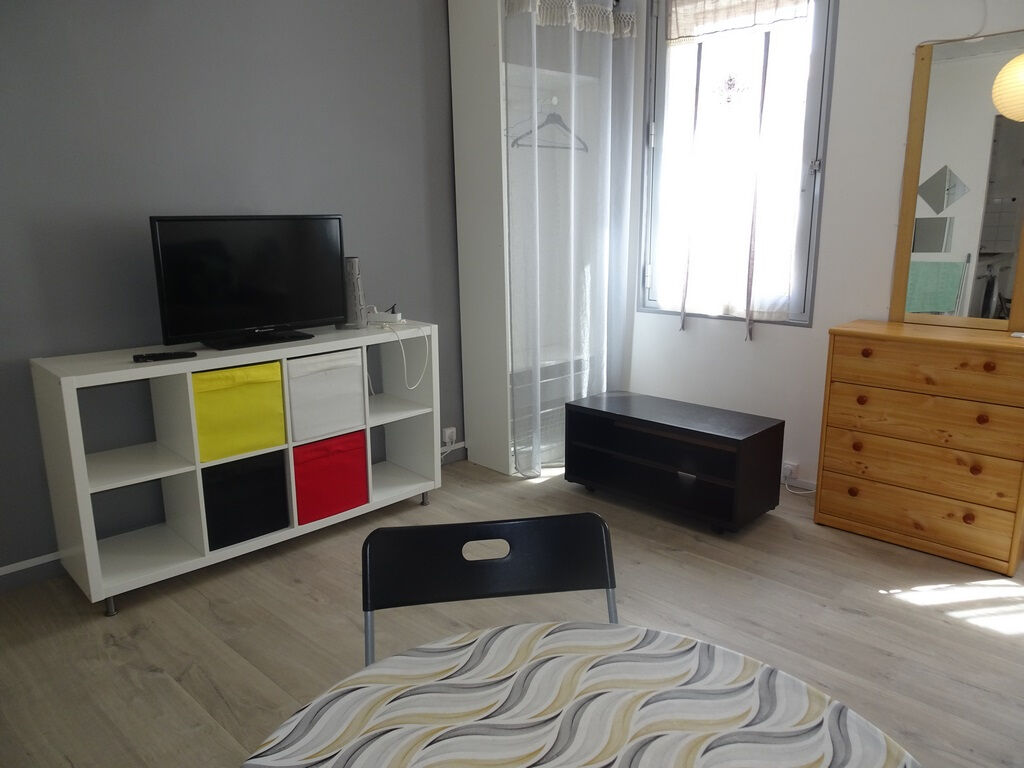 Appartement NARBONNE (11100) 1 pi&egrave;ce 25.16 m&sup2;