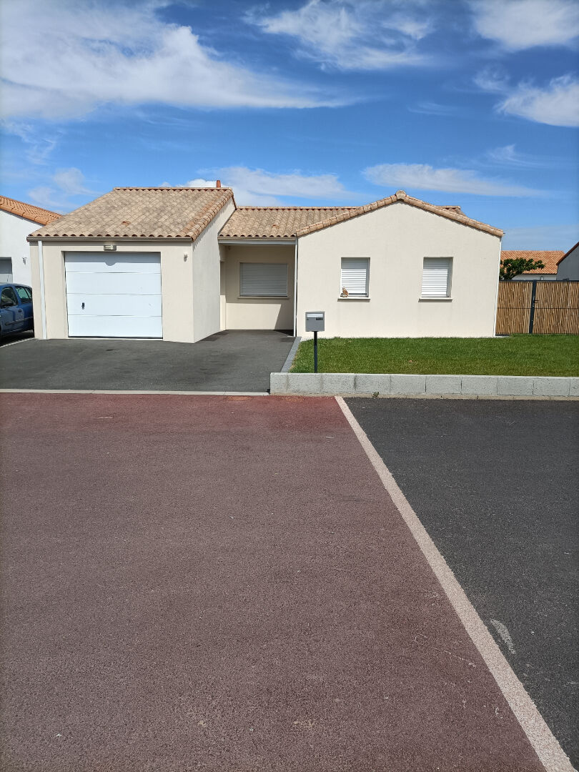 Maison LES HERBIERS (85500) 5 pi&egrave;ces 91.00 m&sup2;