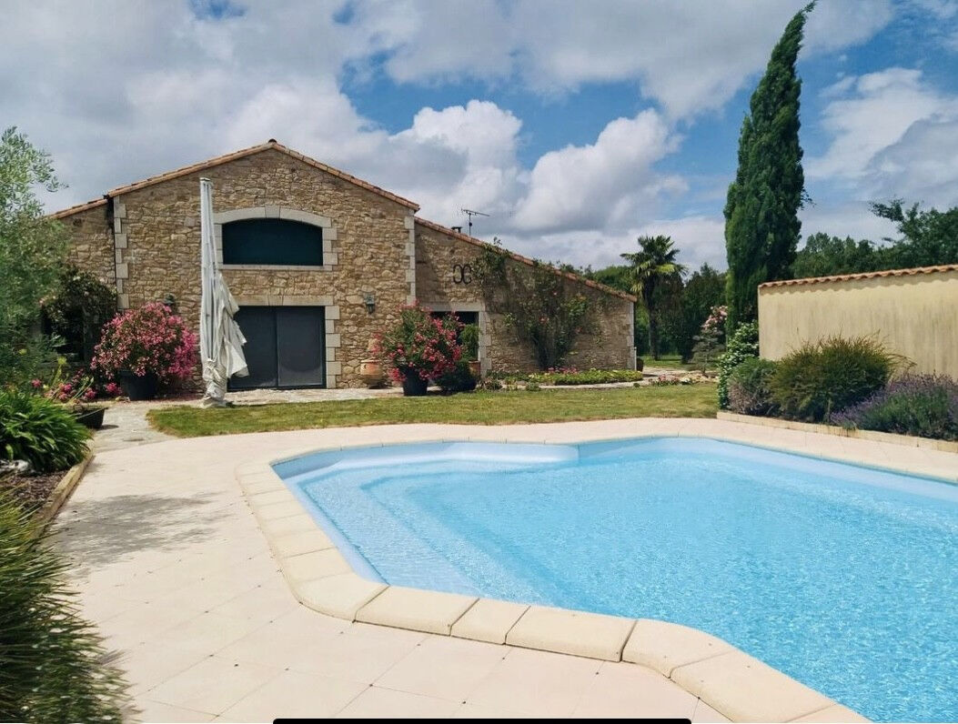 Maison SAINT FULGENT (85250) 15 pi&egrave;ces 479.13 m&sup2;