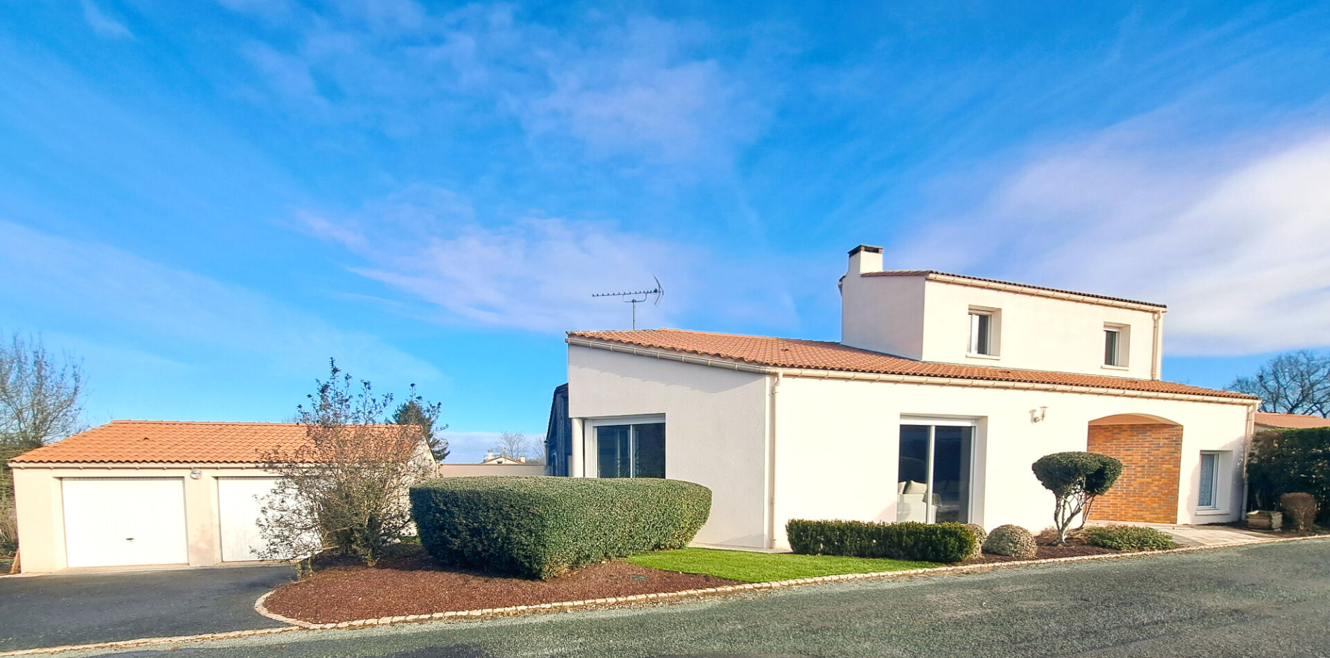 Maison ESSARTS EN BOCAGE (85140) 7 pi&egrave;ces 174.00 m&sup2;