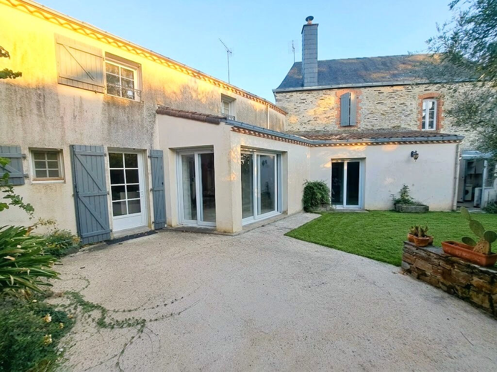Maison MOUCHAMPS (85640) 6 pi&egrave;ces 157.32 m&sup2;