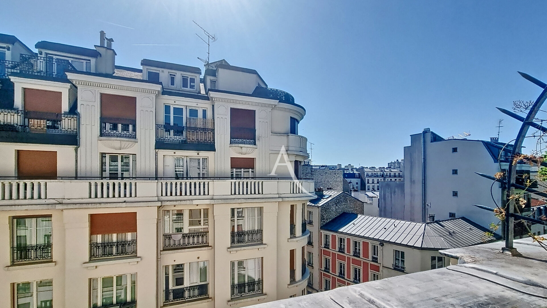 Appartement PARIS (75015) 3 pièces 51.00 m²