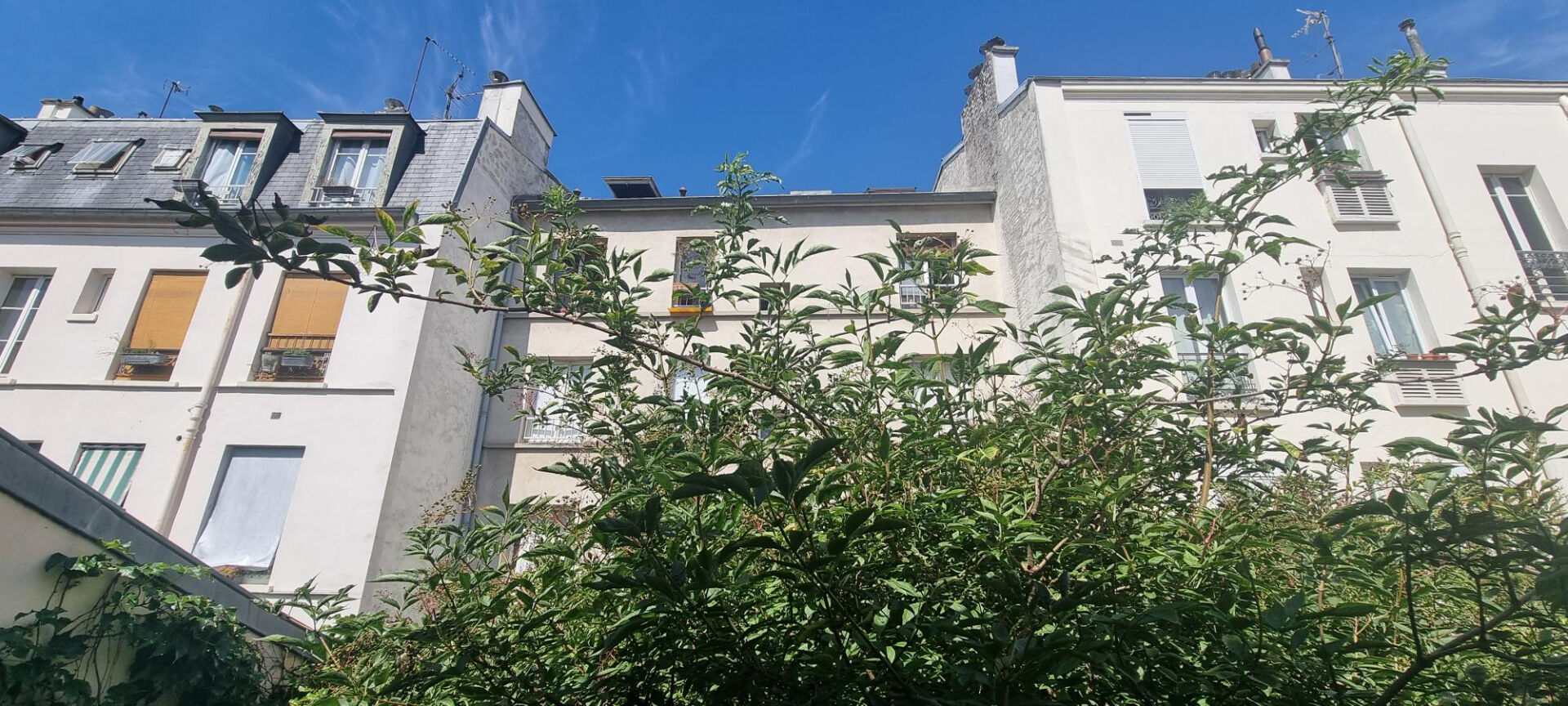 Appartement PARIS (75019) 1 pièce 32.85 m²