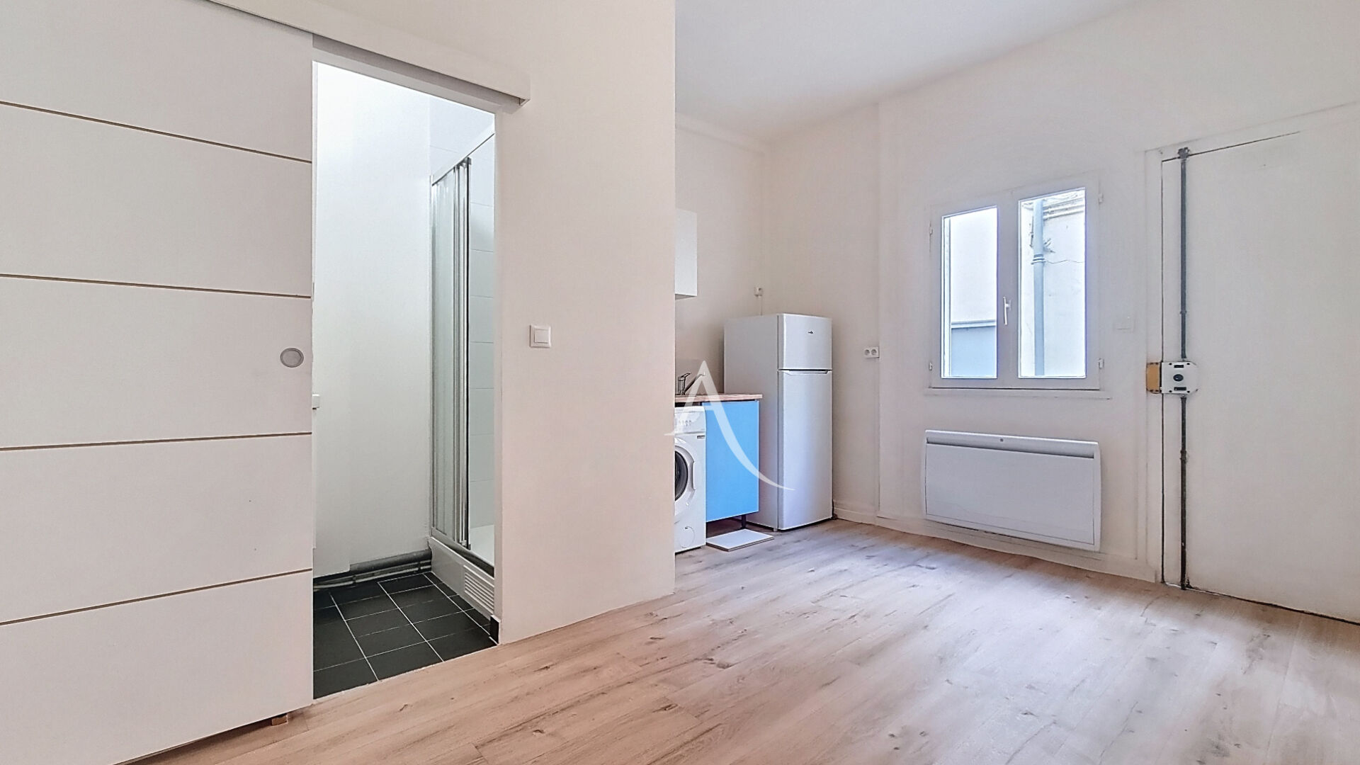 Appartement PARIS (75020) 1 pièce 14.05 m²