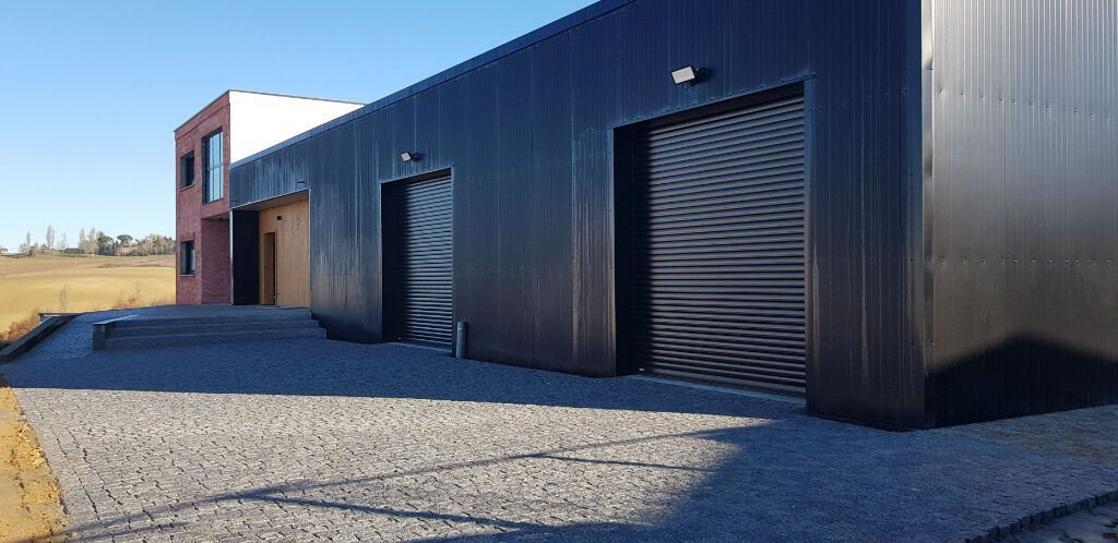 Entrepôt / Local industriel GARIDECH (31380) 156.00 m²
