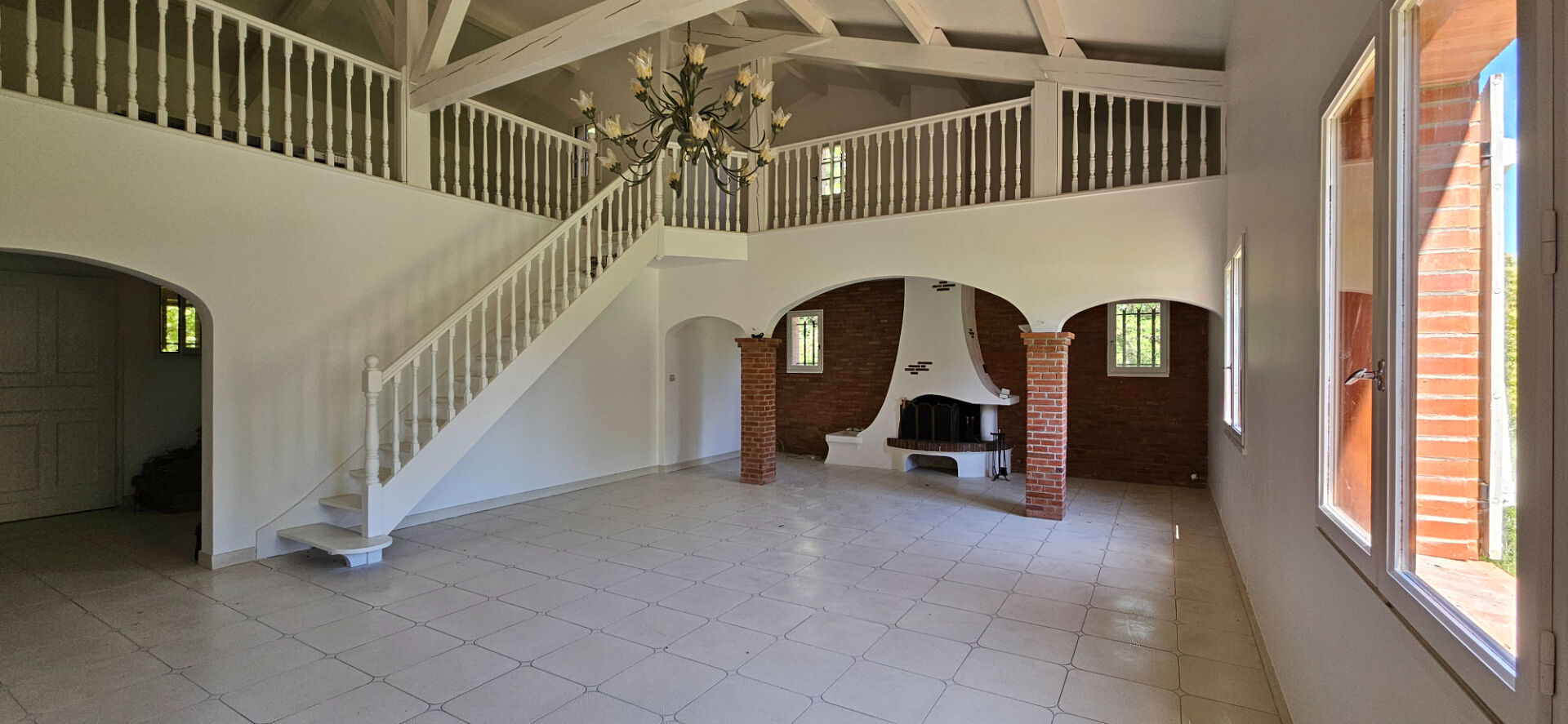 Maison CASTELMAUROU (31180) 8 pièces 250.00 m²