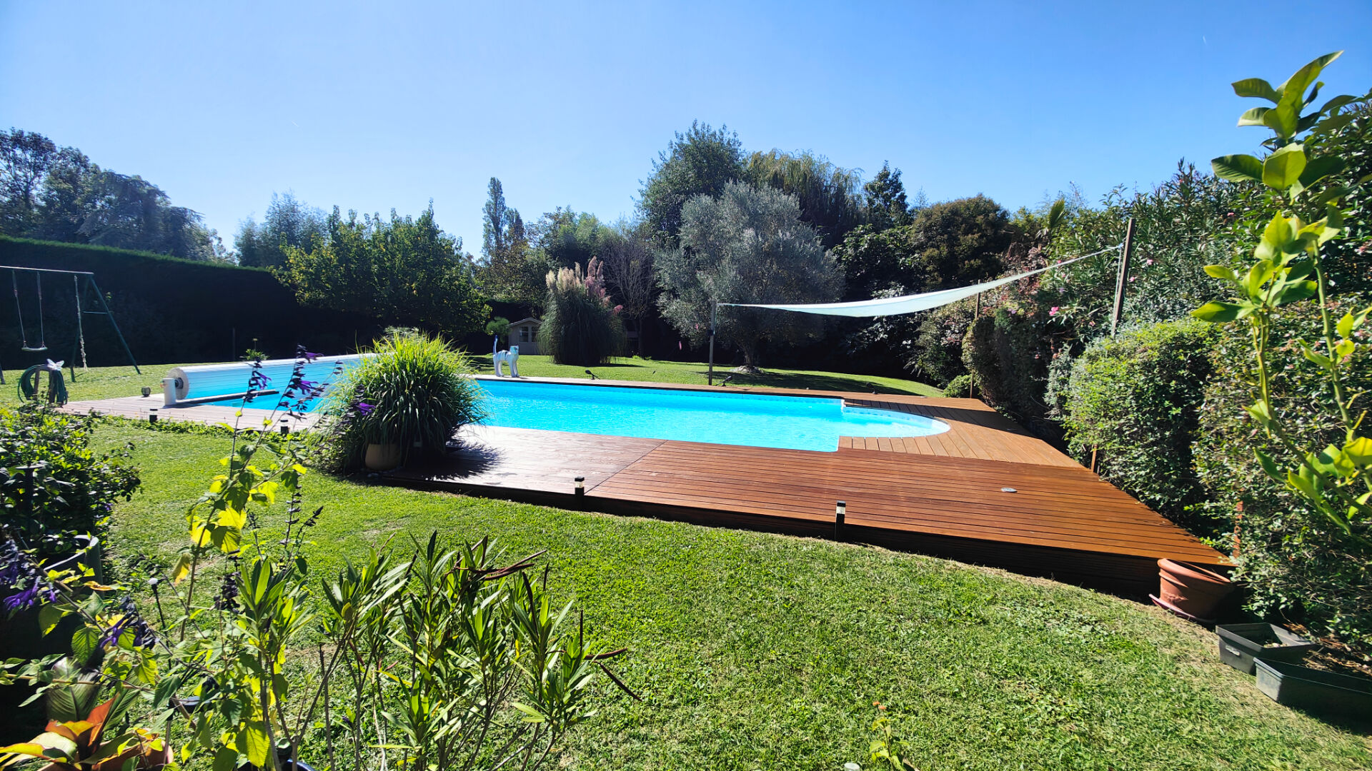 Maison LAPEYROUSE FOSSAT (31180) 7 pièces 196.00 m²