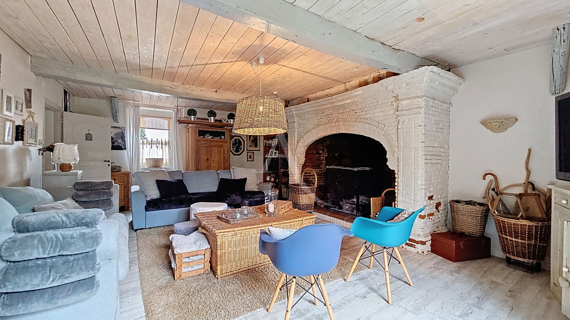 Maison 6 pièces à Castelmaurou — 6 pièces, 205.00 m², 4 chambres — photo 2