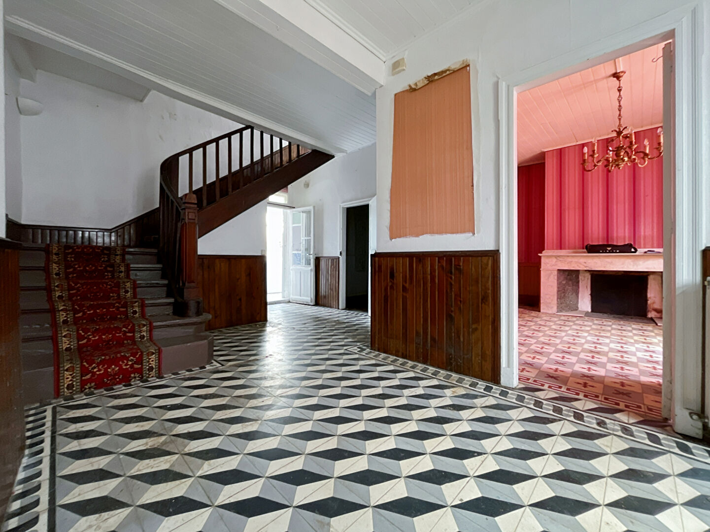 Immeuble de rapport BESSIERES (31660) 12 pièces 306.00 m²