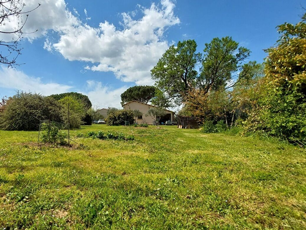 Terrain BRENS (81600) 978.00 m&sup2;