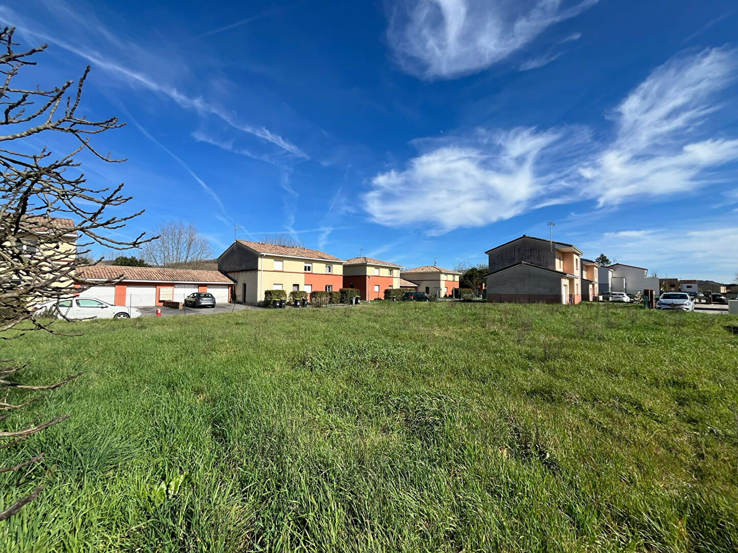 Terrain BESSIERES (31660) 585.00 m&sup2;