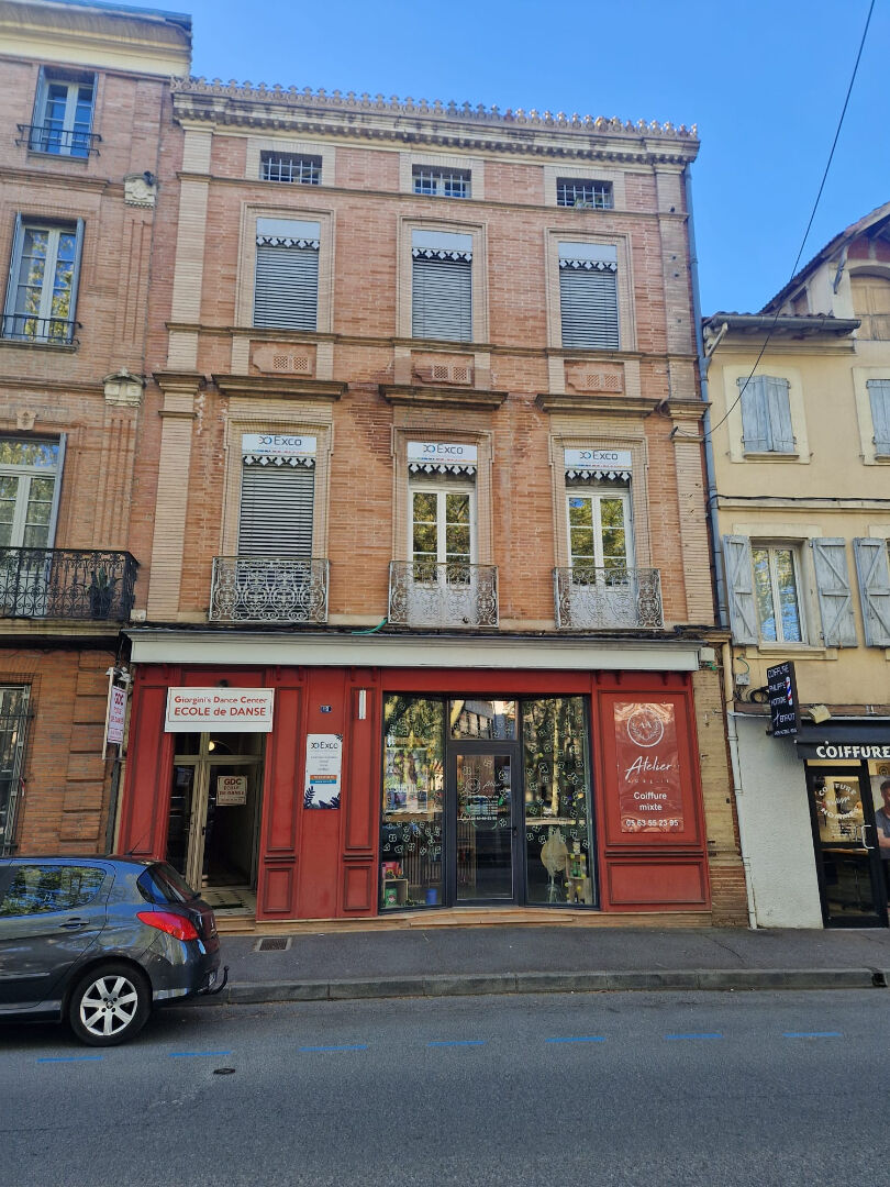 Local commercial LAVAUR (81500) 162.00 m&sup2;