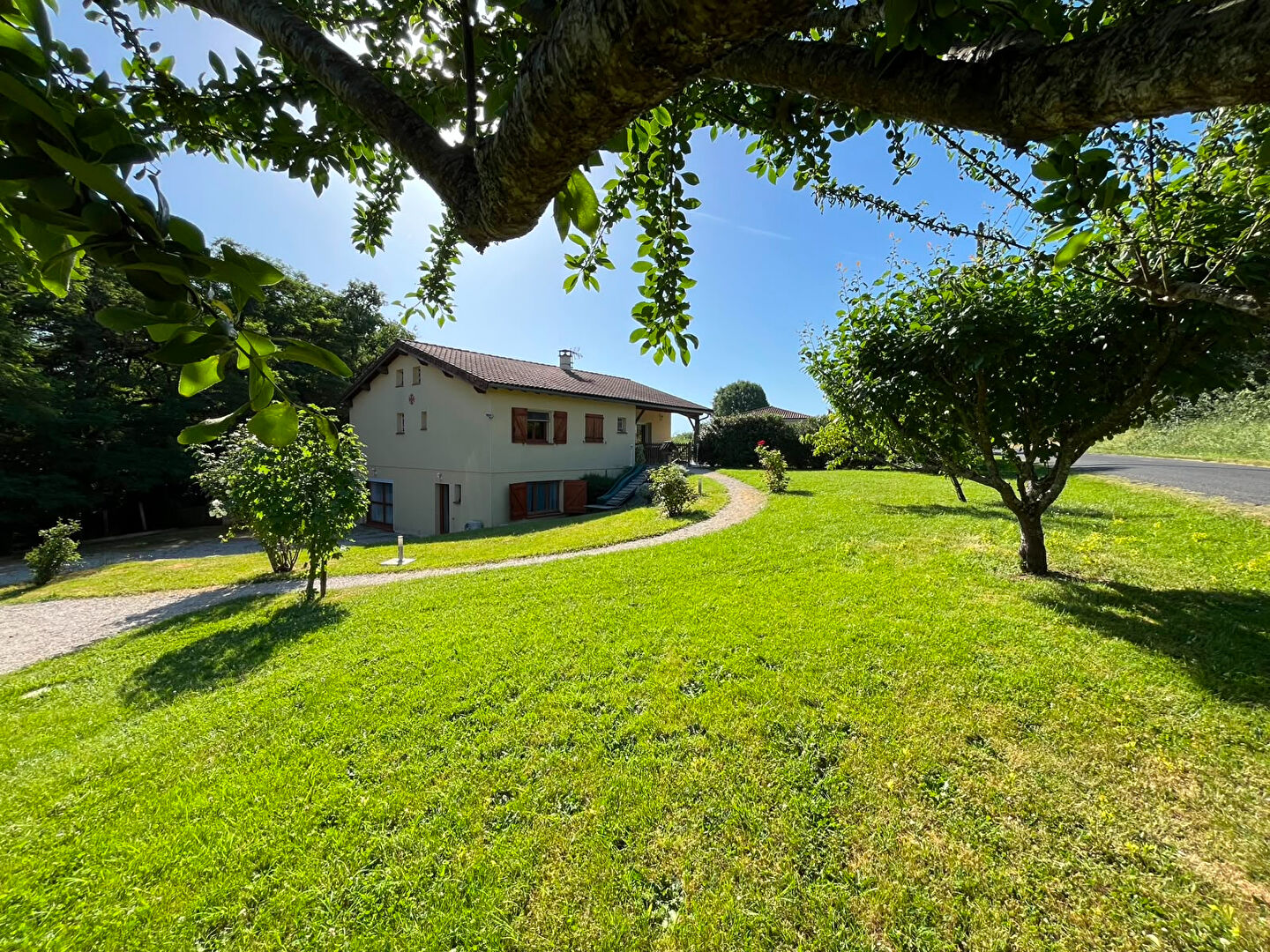 Maison BEAUVAIS SUR TESCOU (81630) 8 pi&egrave;ces 218.00 m&sup2;