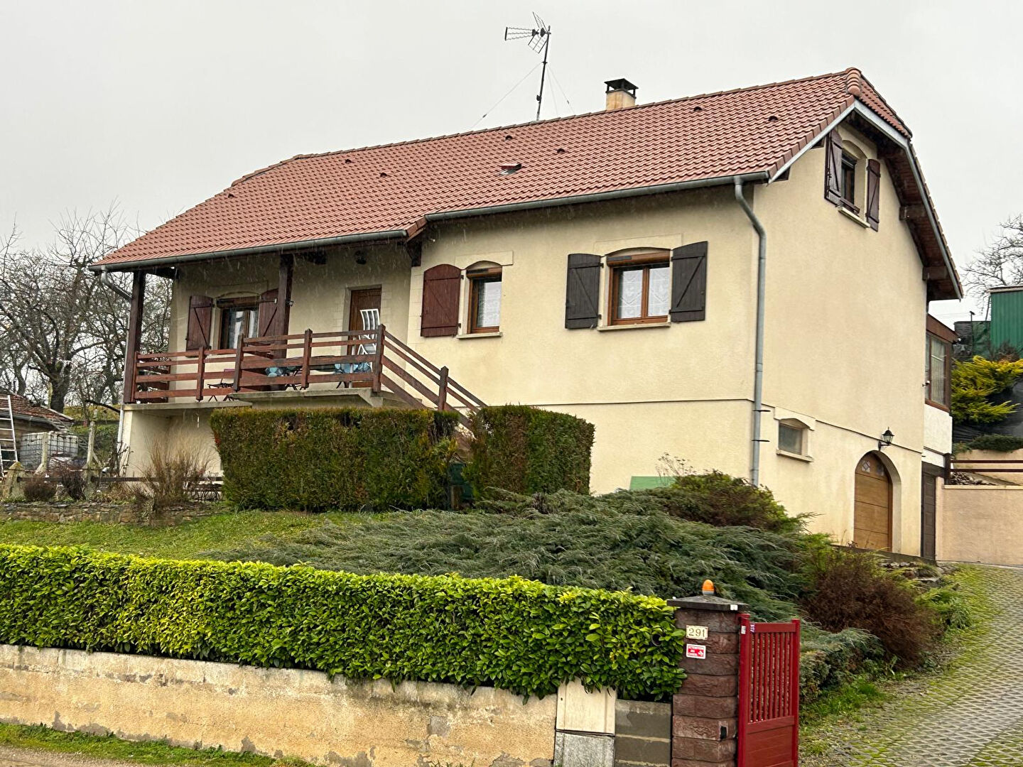 Maison POUSSAY (88500) 5 pièces 170.00 m²