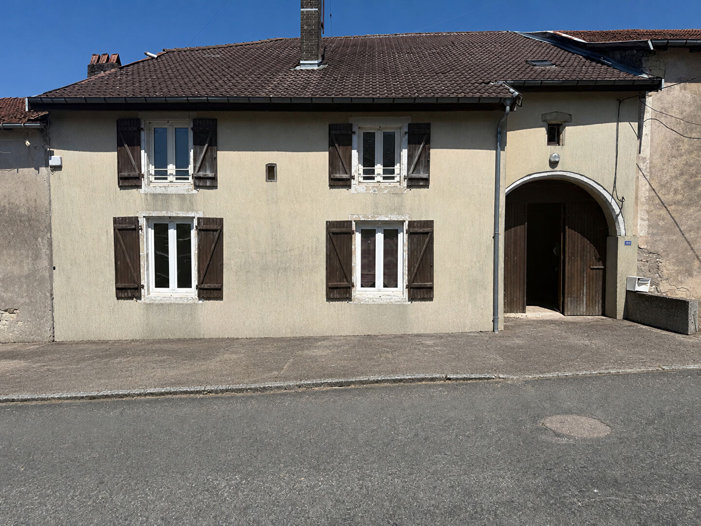 Maison de village DOMJULIEN (88800) 8 pi&egrave;ces 265.00 m&sup2;